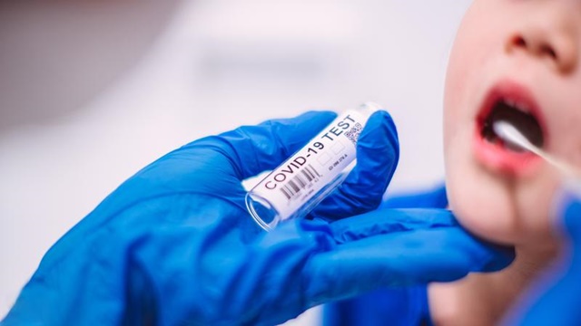 Anuntul Ministrului Educatiei privind testarea elevilor pentru identificarea eventualelor cazuri Covid