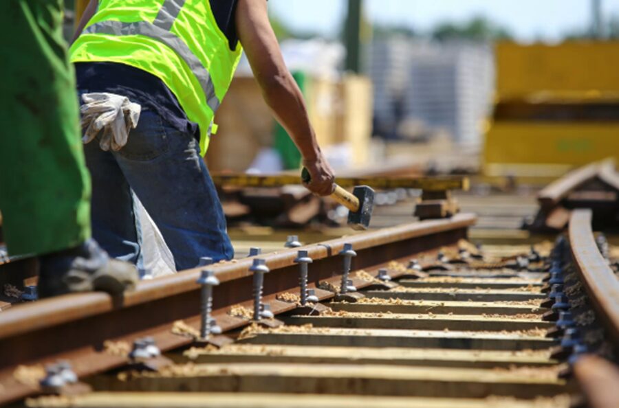 ATENTIE: Circulatia trenurilor pe ruta Gara de Nord-Aeroportul „Henri Coanda”, suspendata temporar intre 14 si 17 octombrie 2025